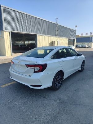 Honda Crider 1198 gesloten carrosserie type 2024 1.0t 180turbo CVT Deluxe Edition aan betaalbare prijs