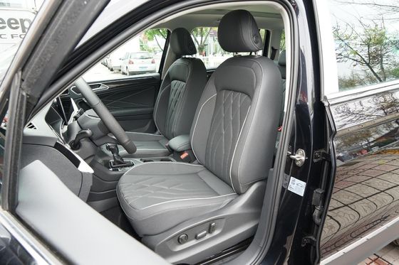 2023 Volkswagen Tiguan L 330tsi Fwd Smart Edition SUV binnen Drive FWD P0000099