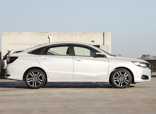 2024 Honda 1.0 Crider 180turbo CVT Luxe Luxe Sedan met luxe kenmerken