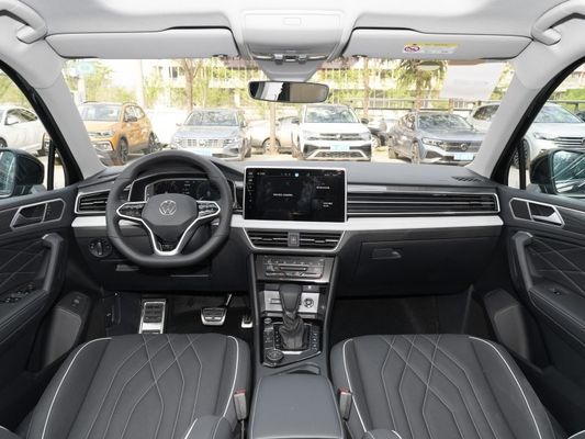 SUV 2023 Volkswagen Tiguan L 380tsi 4WD Automatic R-Line Enjoyment Edition 7 zitplaatsen