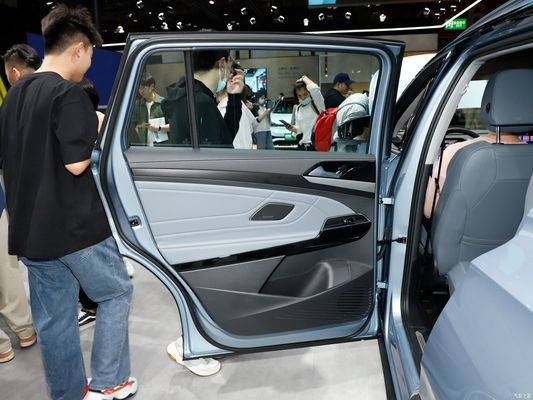 SUV Volkswagen ID. 6 X 2023 Krachtige 4WD versie De ultieme elektrische SUV ervaring