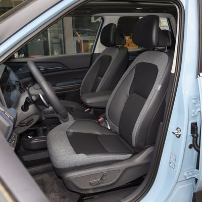KIA EV5 530 Light Air Land SUV Elektrische auto met links stuur en 64,2Kwh batterij