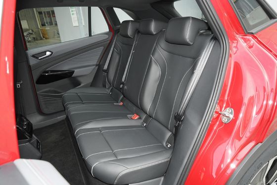 Gesloten carrosserietype Volkswagen ID. 4 X 2023 Pure Enjoyment Edition met linker stuur