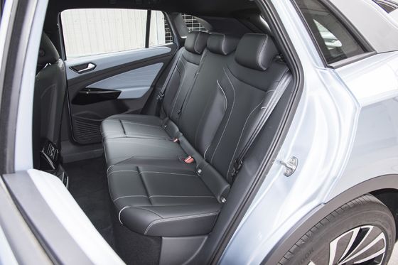 Volkswagen ID. 4 X 2023 Vierwielaandrijving met handgeschakelde versnellingsbak 4358x1830x1670