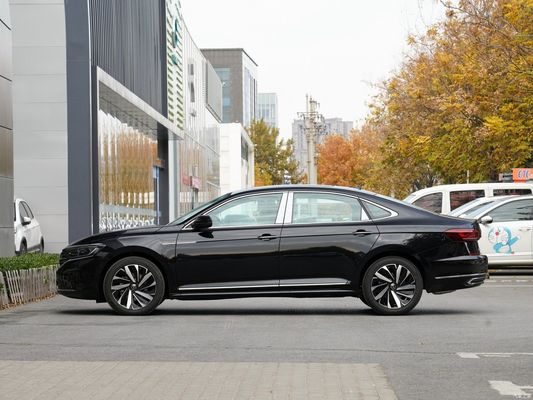 2024 VW Volkswagen Passat 380tsi Flagship Benzinauto met automatische transmissie
