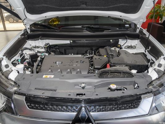 2021 Outlander Fwd SUV Gasoline Energy Type en Duurzame 2.0L 166 pk L4 Engine