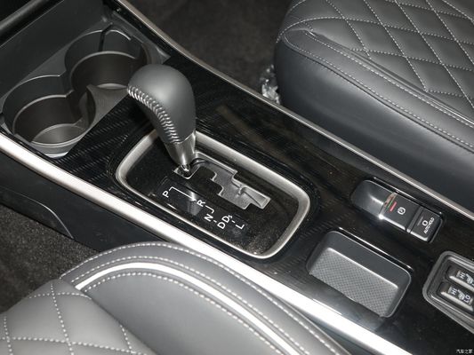2021 Outlander Fwd SUV Drive Version Sedan met cylindermassa 1600-2500cc en Hot Deals