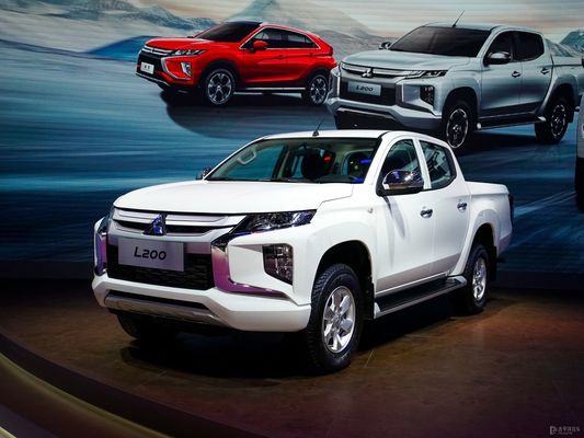 Aanpassing Pickup Diesel Vehicle Mitsubishi L200 2023 2.3t Tanqu Topsnelheid 171 Km/H