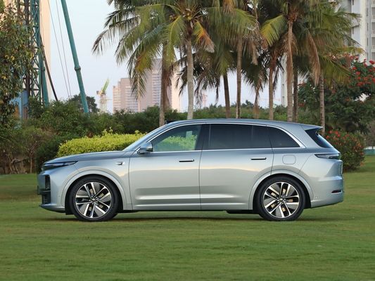 Energievoertuig Zwart 2024 Li/Lixiang L7 Ultra met 5 zitplaatsen en hybride elektrische motor