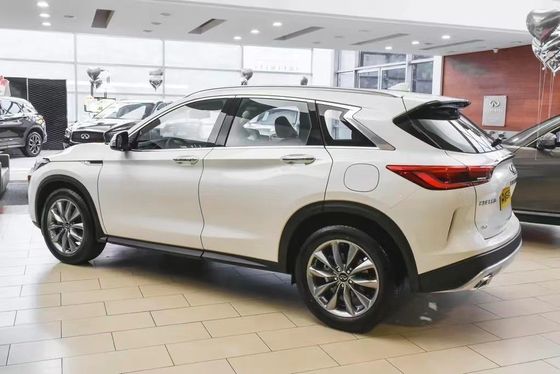 Infiniti 2.0t 4WD Elite Edition Luxe Benzine SUV met Elite Design en kenmerken