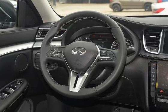 Infiniti 2.0t 4WD Elite Edition Luxe Benzine SUV met Elite Design en kenmerken