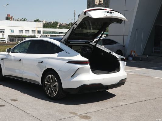 Langeafstand BEV elektrische auto hatchback Rising Auto F7 2023 Pure Electric