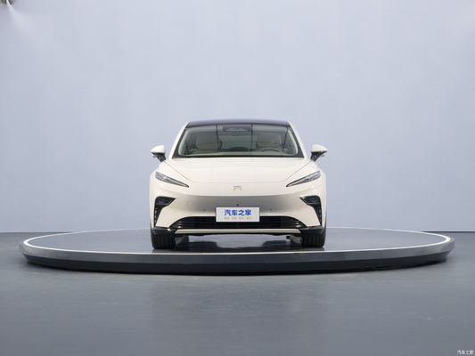Elektrisch voertuig EV hatchback Rising Auto F7 2023 Long-Rang PRO Auto met en 5 zitplaatsen