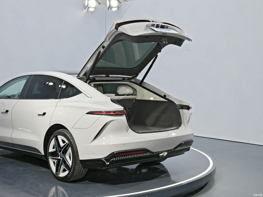 Elektrisch voertuig EV hatchback Rising Auto F7 2023 Long-Rang PRO Auto met en 5 zitplaatsen