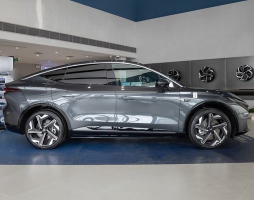 2023 Rising Auto R7 Long-Range Screen Master Version Electric Crossover met ontwerp