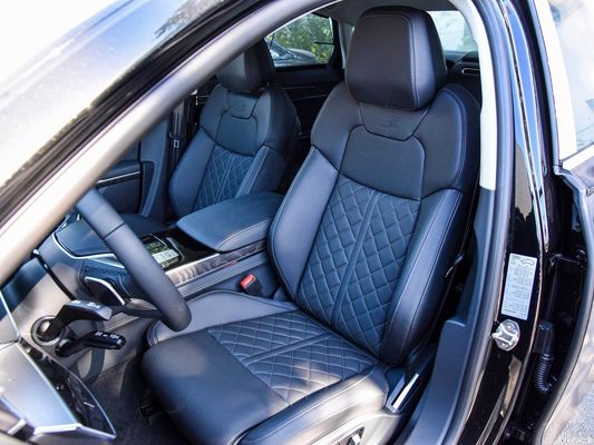2023 Audi A8l 50 Tfsi Quattro Selection Edition Sedan 3.0L 286 pk V6 Zitplaatsen 5