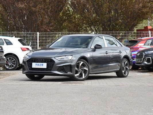 Benzinauto Audi A4l 2023 40tfsi met automatische versnellingsbak en 4858*1847*1439 maat