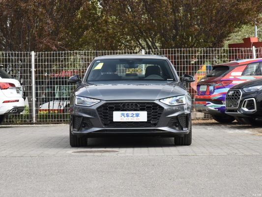 Benzinauto Audi A4l 2023 40tfsi met automatische versnellingsbak en 4858*1847*1439 maat