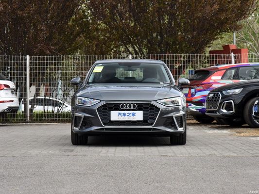 Benzinauto Audi A4l 2023 40tfsi Fashion Dynamic Versie 5 zitplaatsen van luxe en stijl