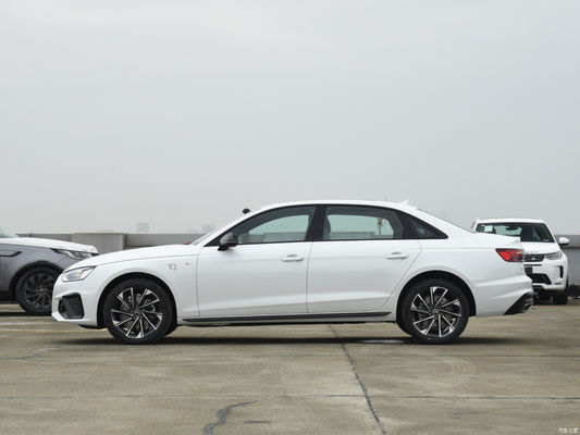 2023 Audi A4l 40tfsi Luxe Dynamic Version Benzine auto met 5 zitplaatsen Aanpassing