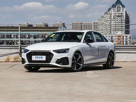 58L olie tank Maximale snelheid 230km/h Audi A4l 2023 40tfsi Quattro Luxury Dynamic Version
