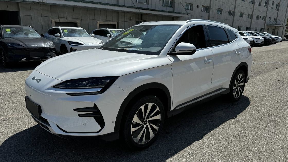 2023 EV Byd E2 Luxury Edition Puur elektrische auto Gebruikt/ Gesloten carrosserie type Witte editie