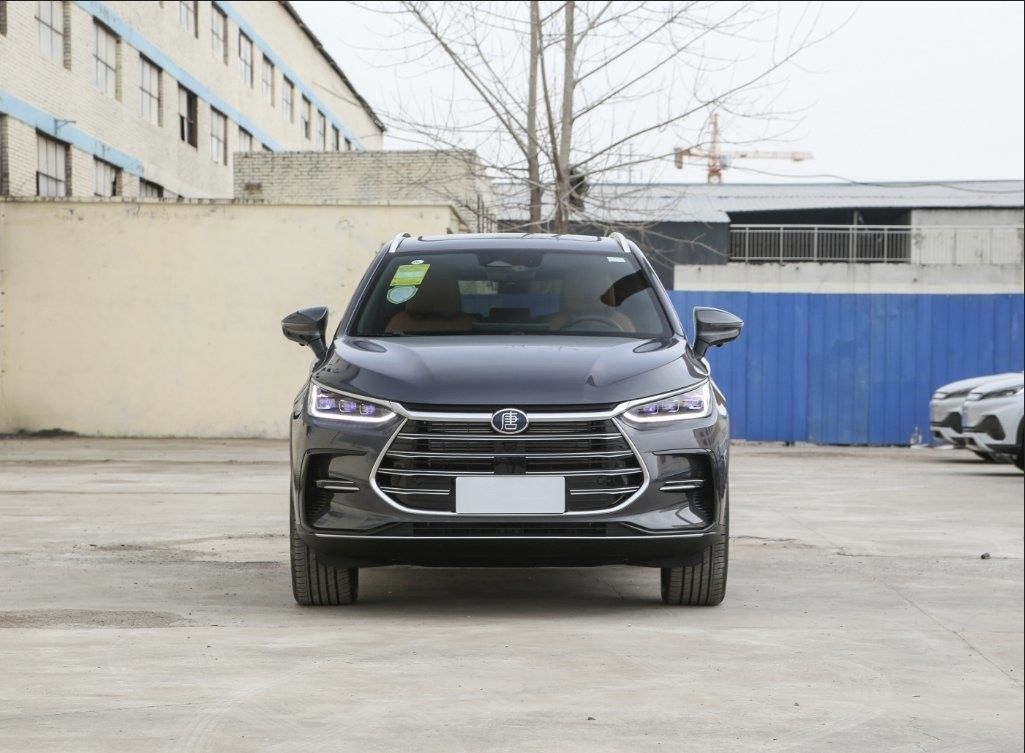 Automatische versnellingsbak BYD Tang 2022 EV Elektrisch voertuig 635 km 4WD Flagship Edition 6 zitplaatsen