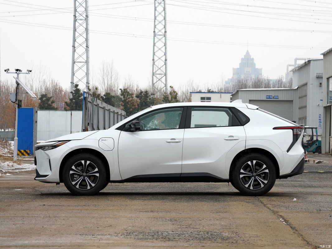 2024 Toyota Bz4X 615max Edition 615km Rwd SUV EV Snel opladen Tijd 0,8 uur en goed