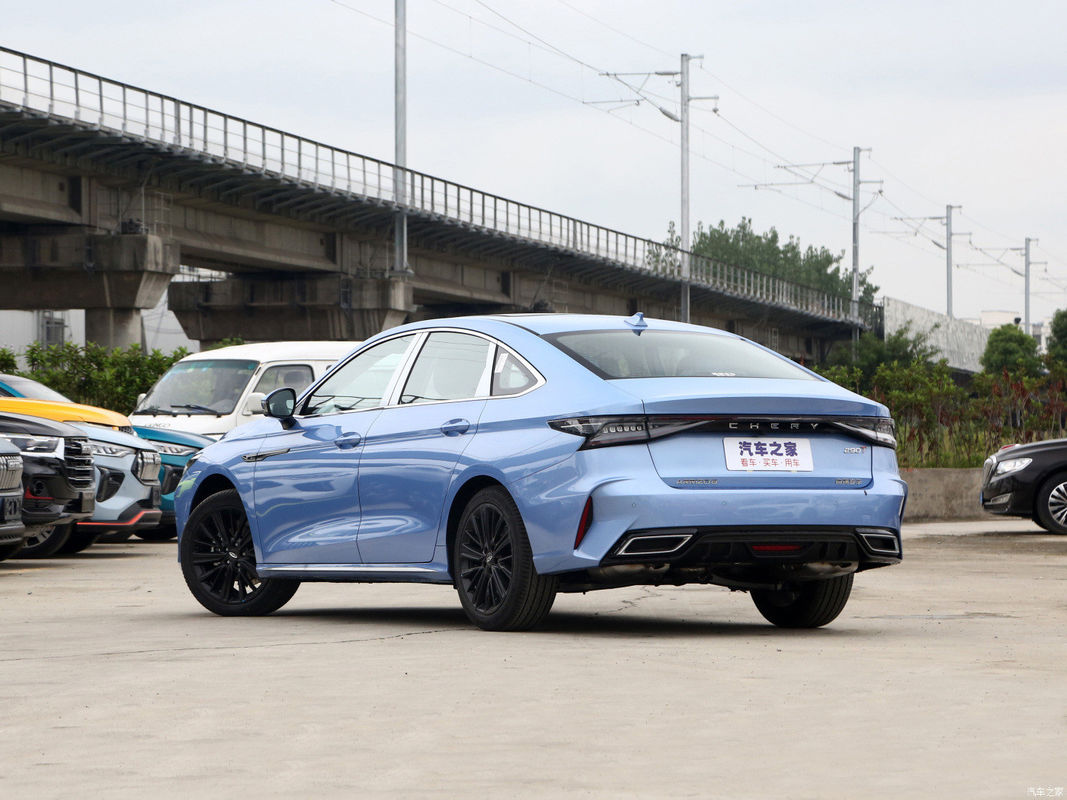Sedan Arrizo8 1.6t DCT Chery's nieuwste model met betaalbare en goede prestaties