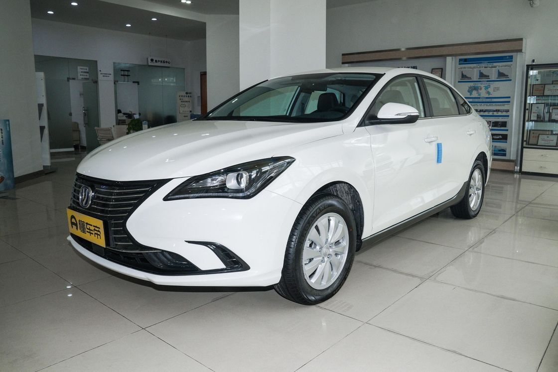 SUV Changan Eado Energy 2022 EV460 Intelligent Ride-Hailing Edition Puur elektrische motor en LiFePO4 batterij