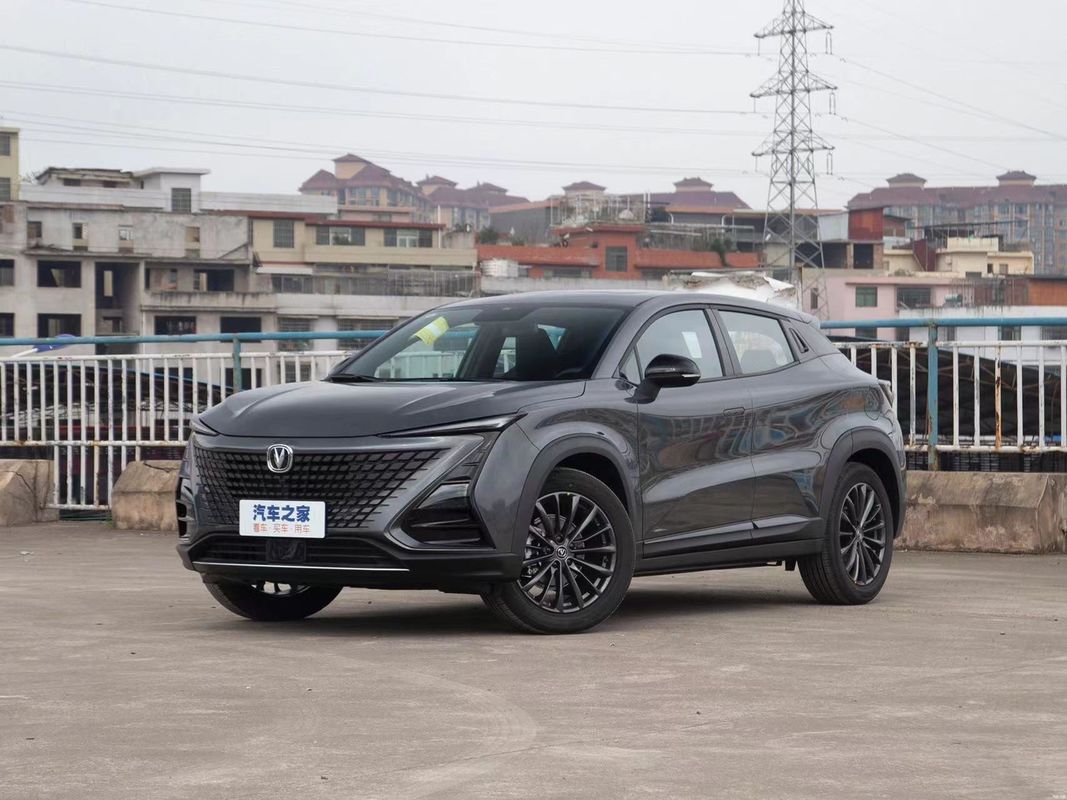 Changan Uni-T Gasoline 2023 1.5t Excellent Type Auto met elektromagnetisch remsysteem