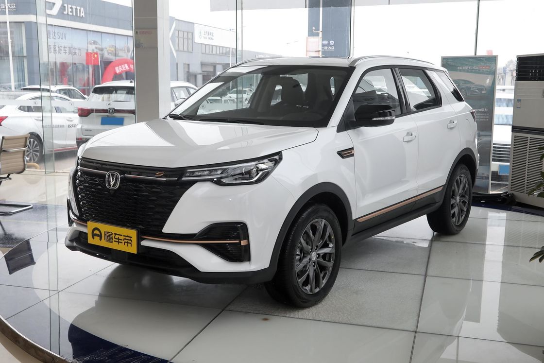 2022 2nd Generation Changan CS55 Plus 1.5t Automatische navigatie Multi-Link Onafhankelijke suspensie