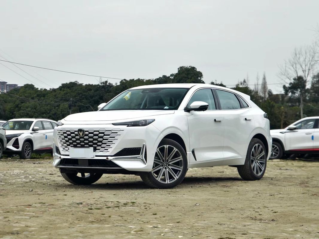 1845 Kg 2023 Changan Uni-K 2.0t 2WD Benzine Maximale configuratie Auto Voertuig Auto