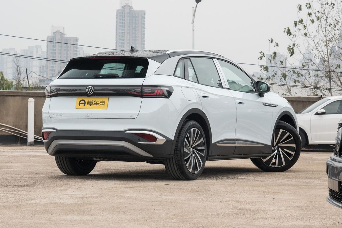 Volkswagen ID. 4 X 2023 Intelligent Enjoyment Long-Range Edition met gesloten carrosserie