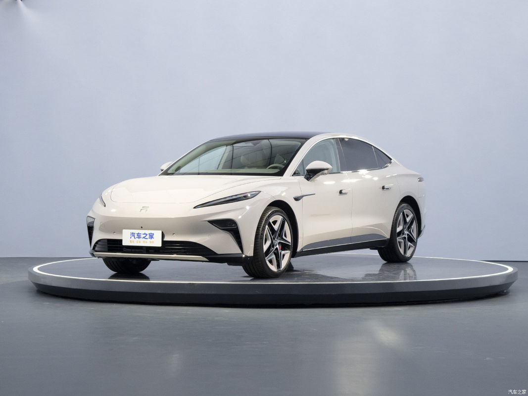 Elektrisch voertuig EV hatchback Rising Auto F7 2023 Long-Rang PRO Auto met en 5 zitplaatsen