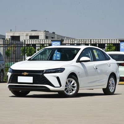 2024 Monza 1.5L Dual Clutch Enjoy Edition Benzine aangedreven auto Chevrolet Cruze 5 zitplaatsen