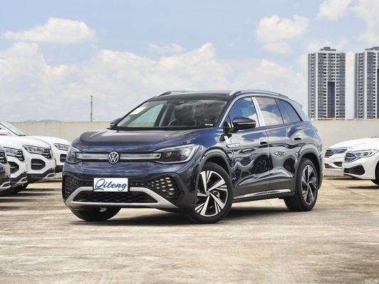ID6 Long Endurance Version Lite PRO SUV met blauwe buitenkleur en links stuur